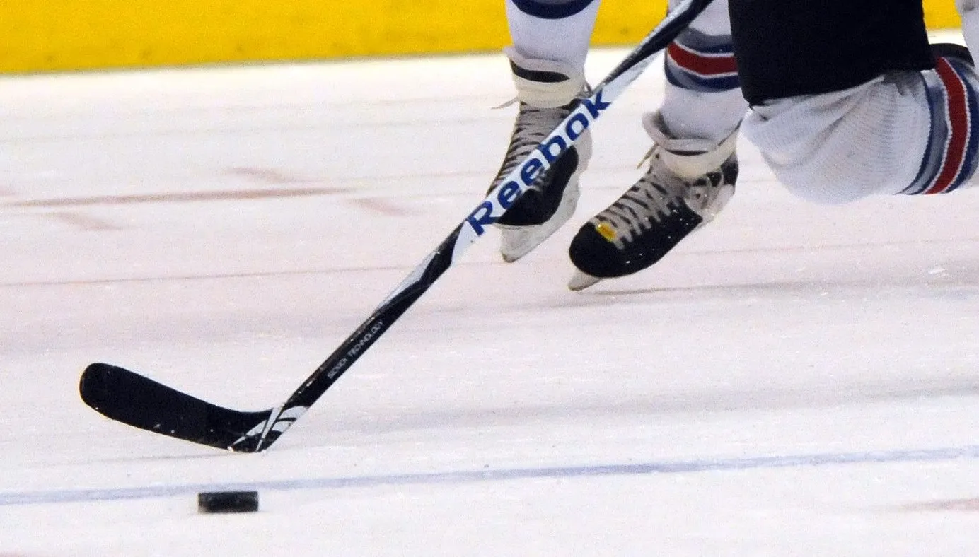 ice hockey 579335 cc0