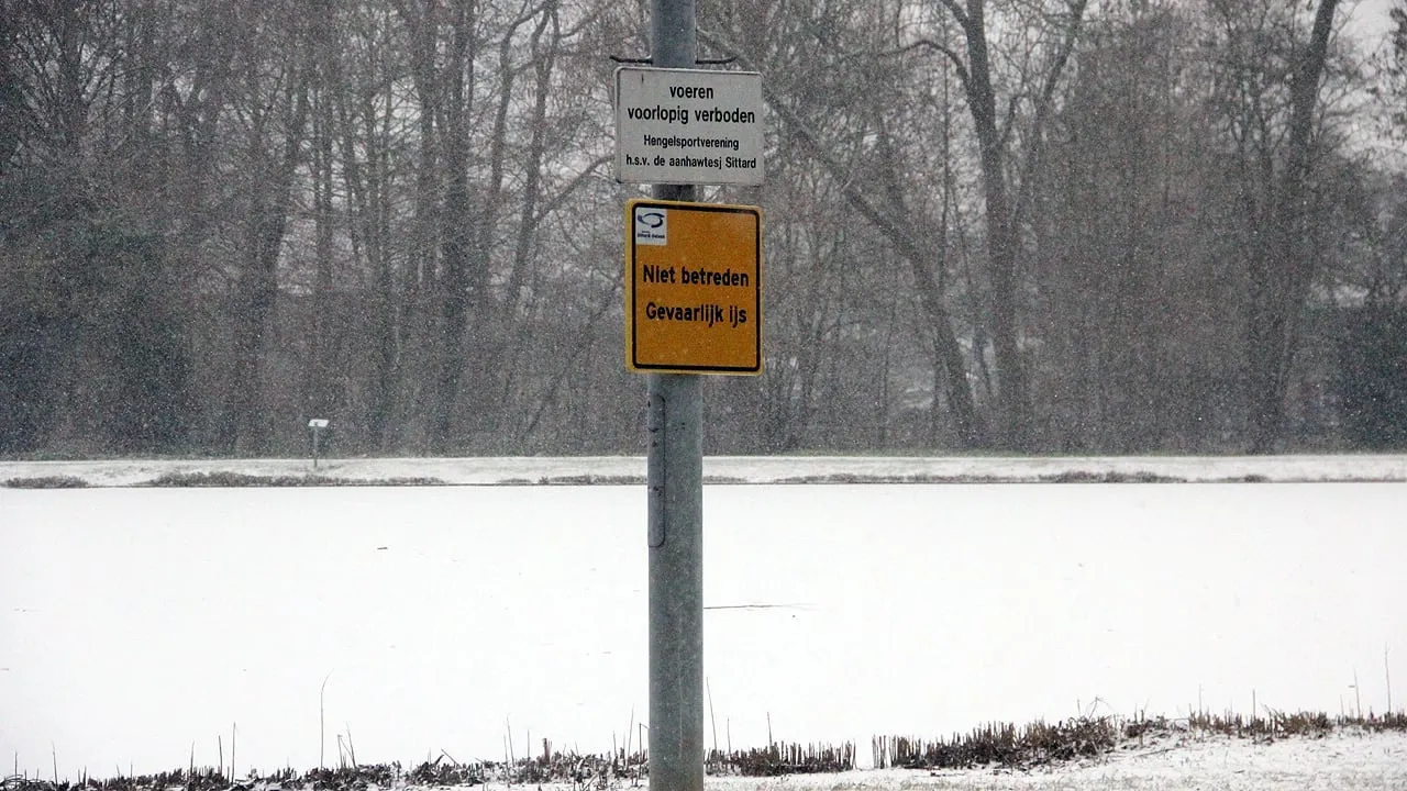 ijs sneeuw januari 2019 roeivijver sittard