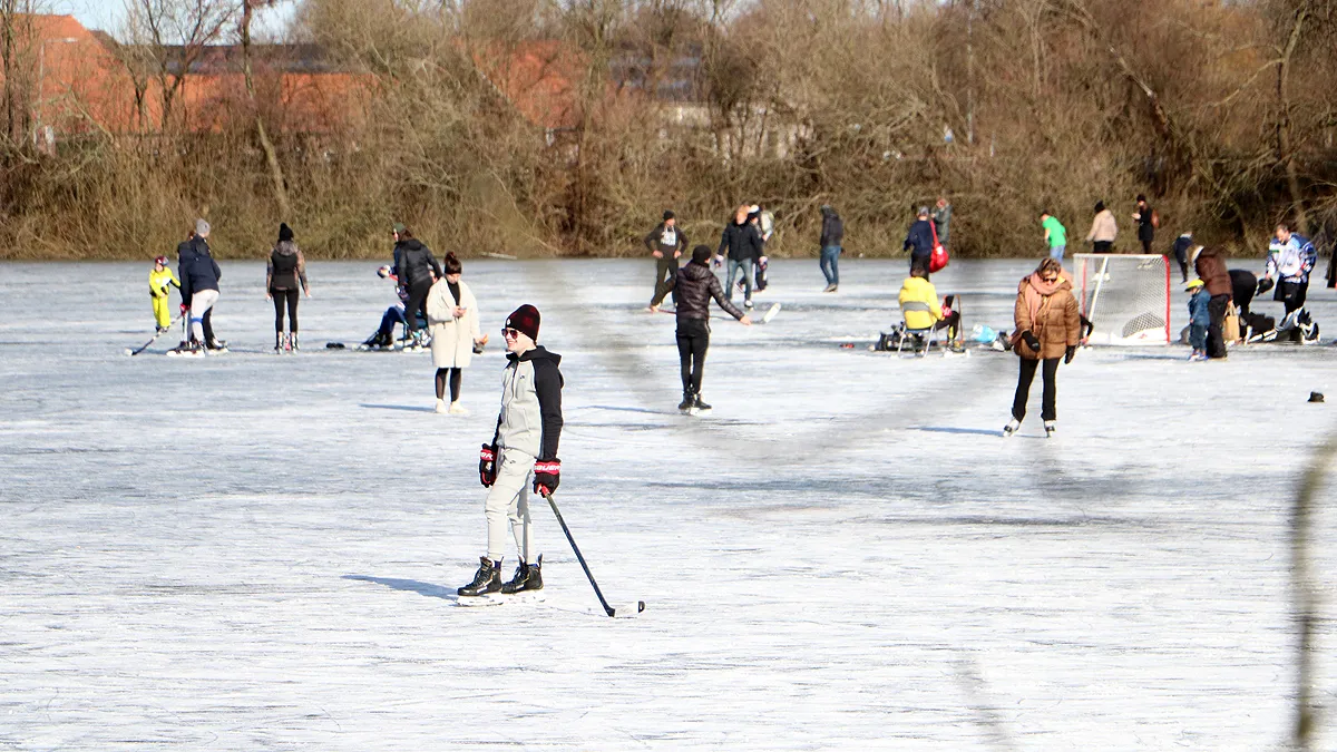 ijspret op de driepoel in geleen