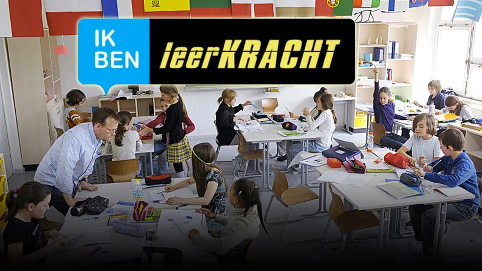 ik ben leerkracht klaslokaal met kinderen en onderwijzer