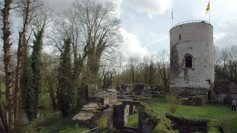 ikj9pv5n9voldd0kadz8mn8gk stein ruine kasteel stein