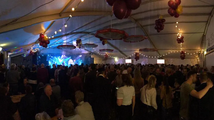 illustratie bij pinksteren in beeg