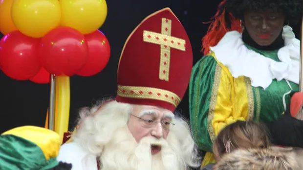 j6uh21jwnz7iymbsimio415yj sint met pieten