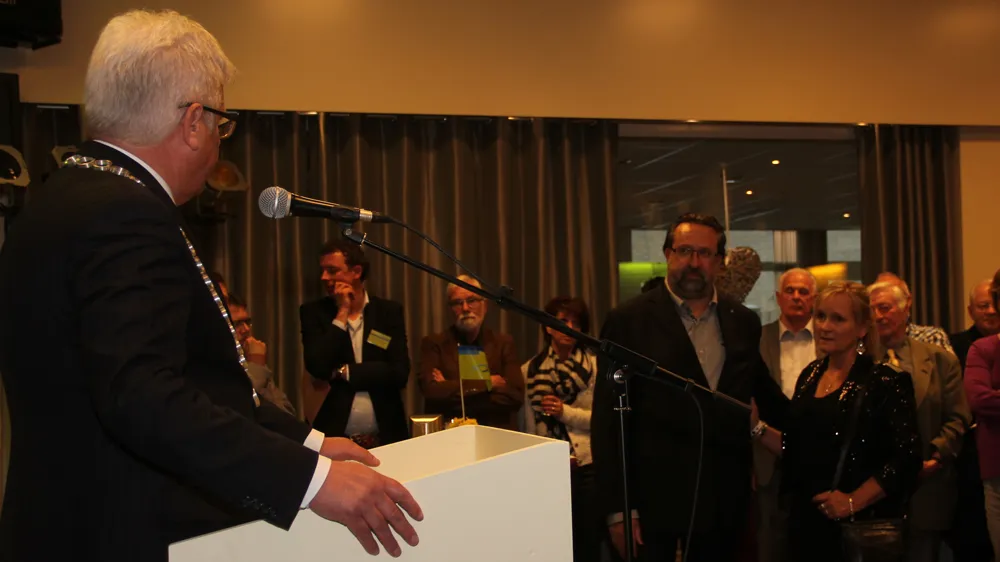 j7xw84cklqfxjremmzlpngg8n afscheid van rijswijk1