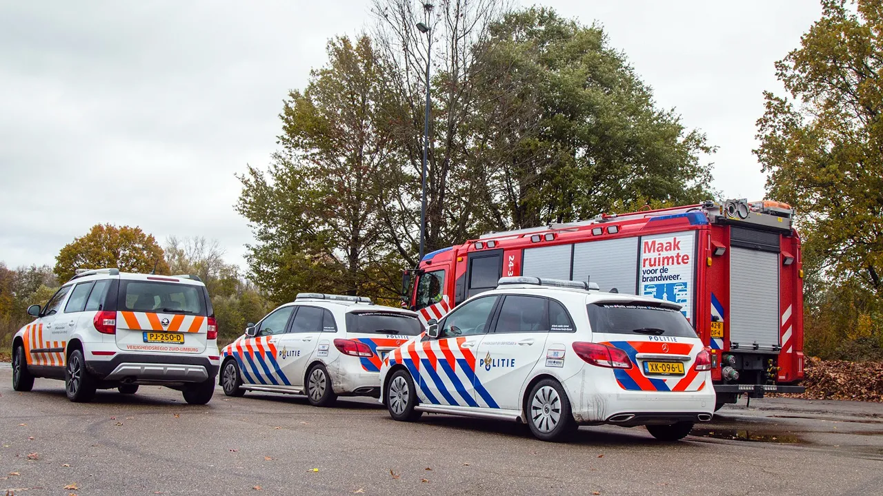 jerrycans gedumpt op schwienswei