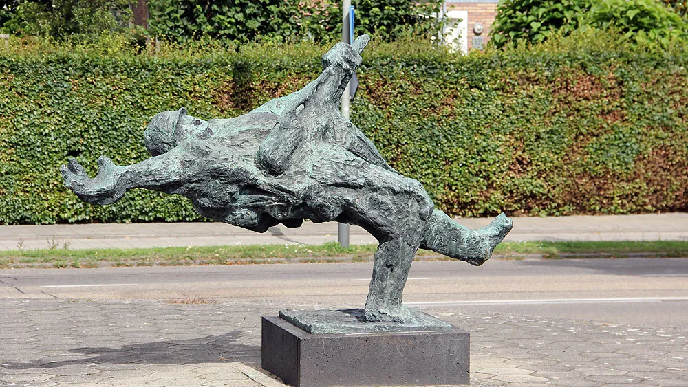 jf7umo23ibebav53j5lha91yb mariniersmonument02 16 9