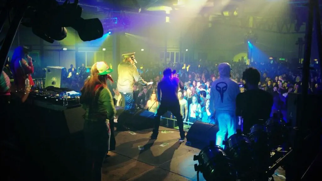 jii3kcuvgp48rihyd13sny1fj de kraaoen bij groove garden indoor