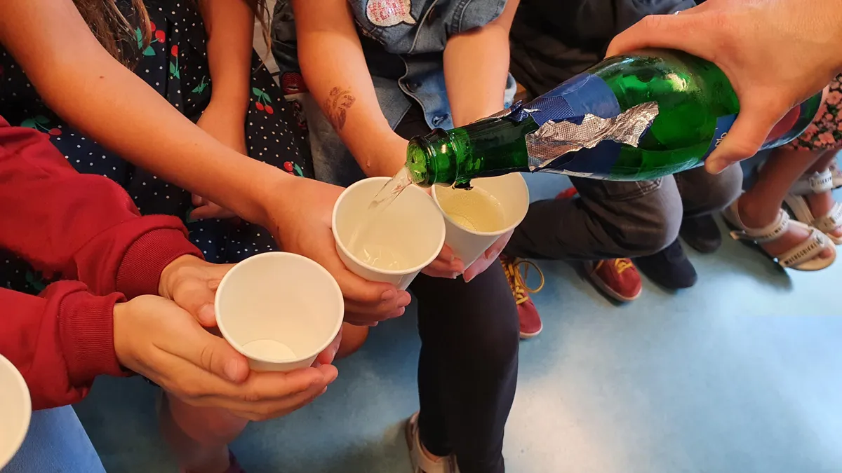 js de vlieger kinderchanmpagne