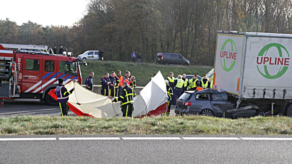 k2v4wocu12npth4z0czkzoyji ongeval a73 20131202 arjan krijntjes fotographics