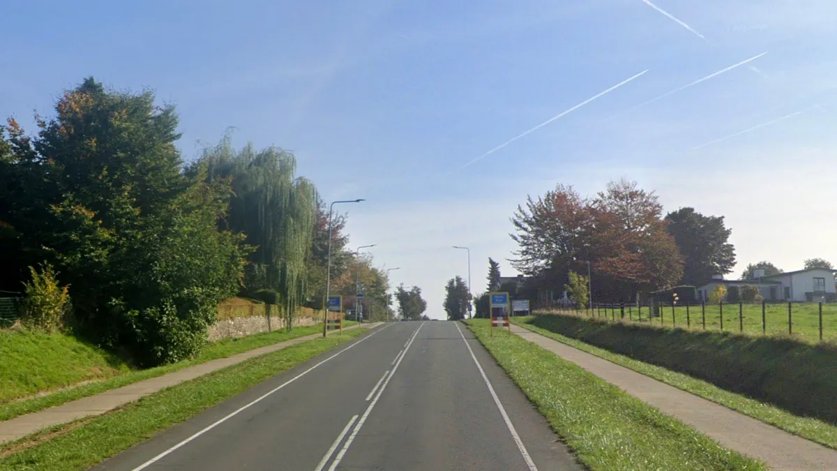 keldenaar vlak voor bebouwde kom puth