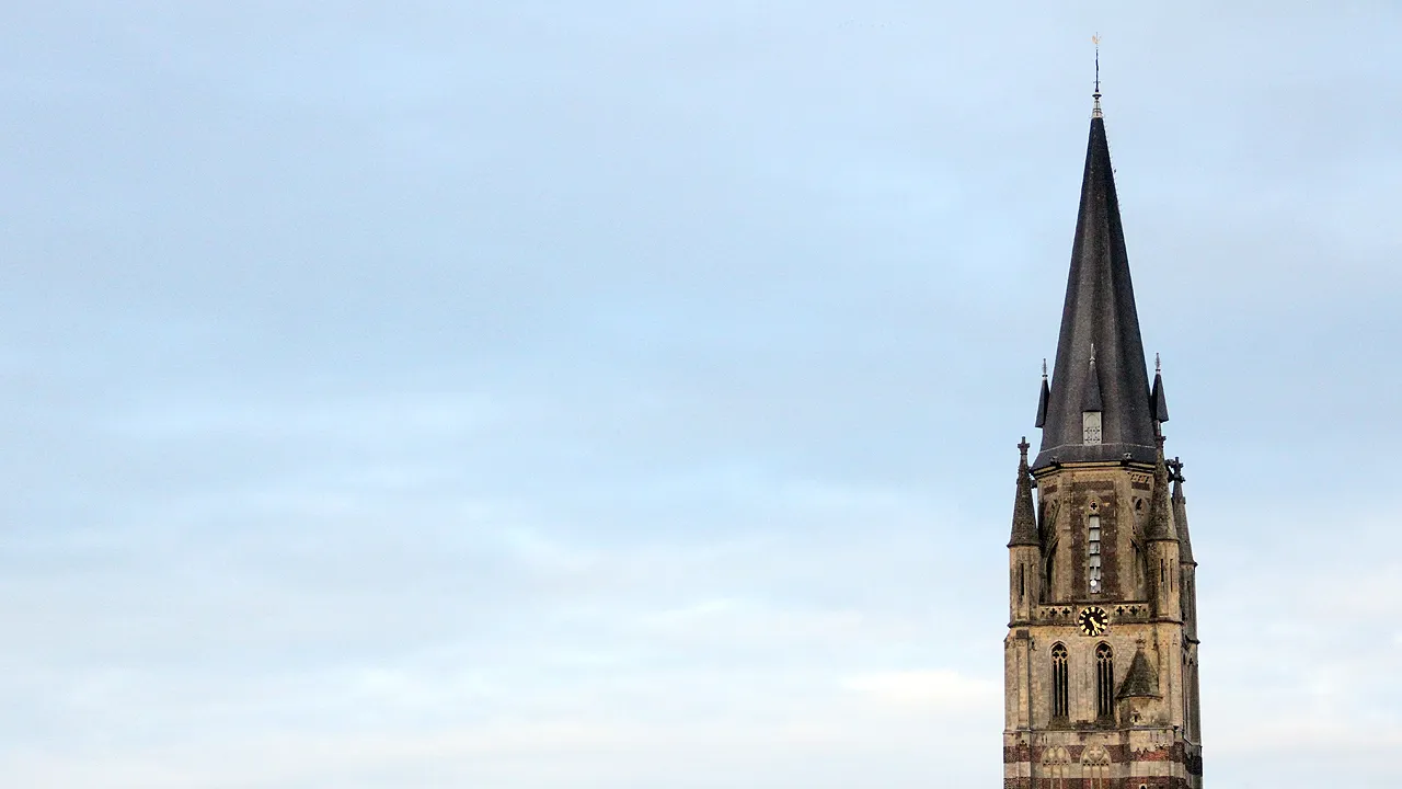 kerktoren sittard vanaf parkeerdek abc complex walstraat
