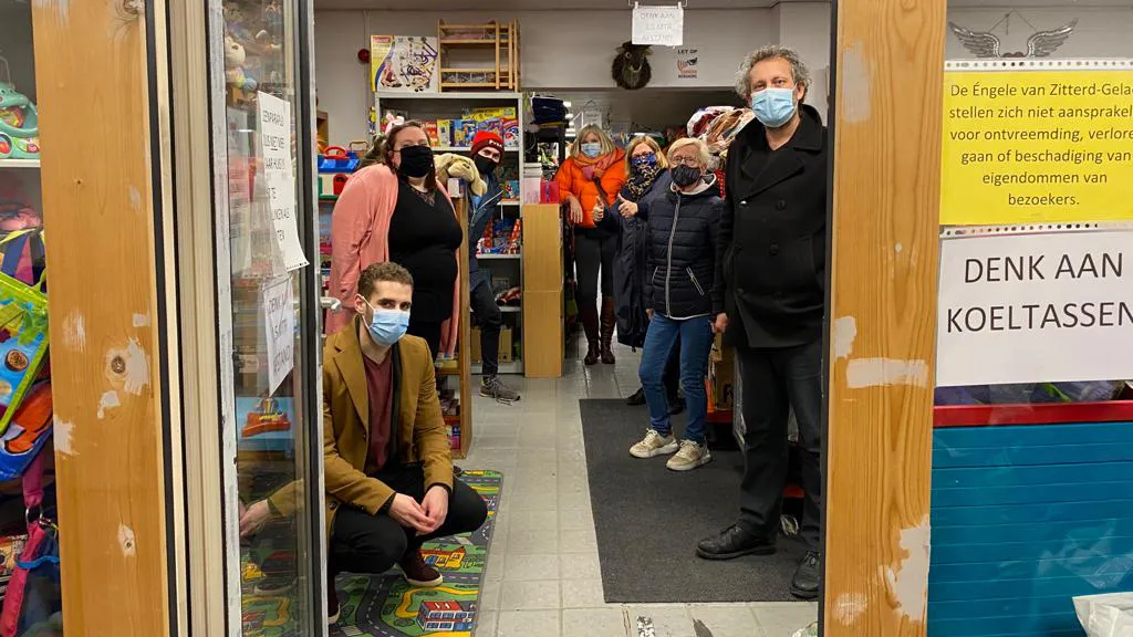 kinderkledinginzameling pvda evzg 0