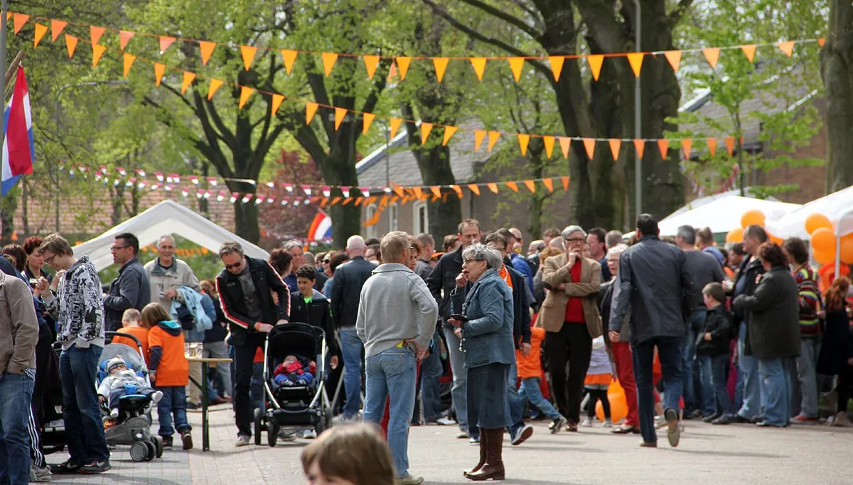 koningsdag in de lijsterstraat kluis geleen
