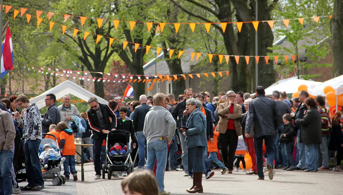 koningsdag in de lijsterstraat kluis geleen