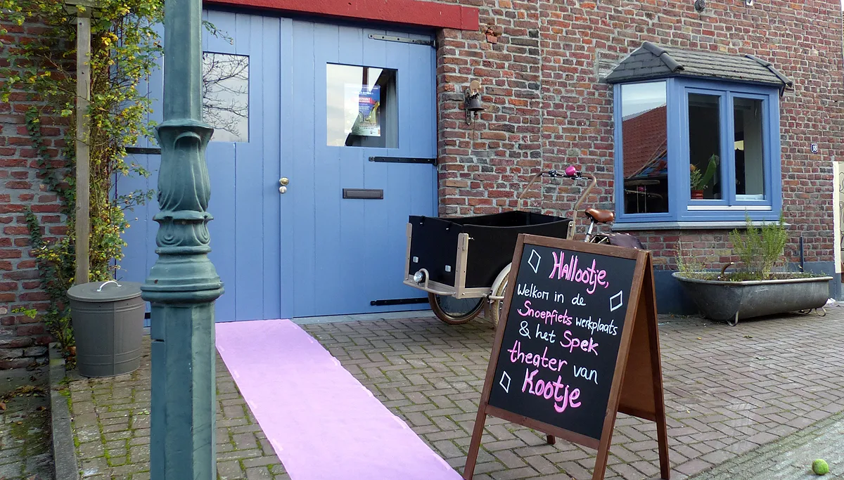 kootje spek theater liggend 002