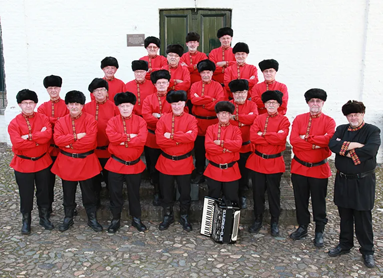 kozakkenkoor naar slaviuskerkje limbricht