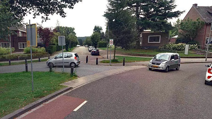 kruising kluis vondellaan irenelaan kummenaedstraat geleen