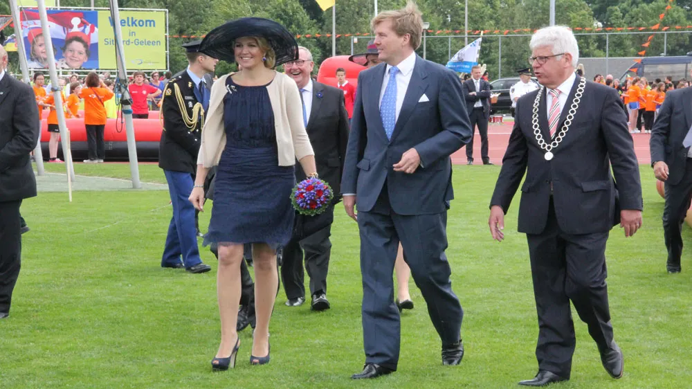 l8bjvayzqgvx6s8vxelfvnbpo koninklijk bezoek 1