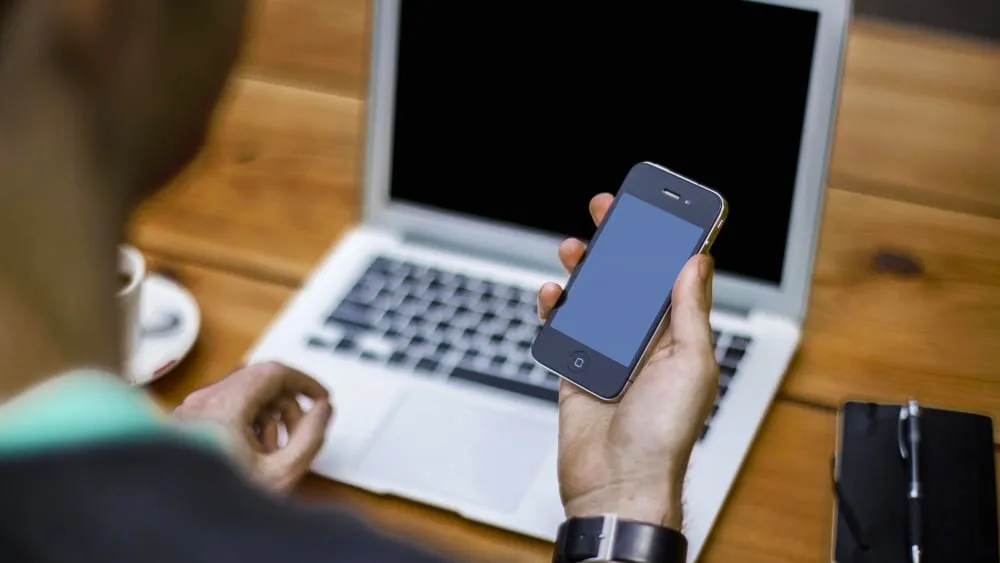 laptop en smartphone