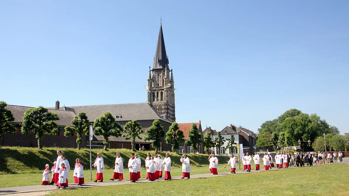 lead sacramentsprocessie 2019