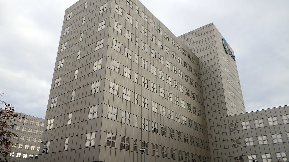 leegstaand dsm kantoor in sittard