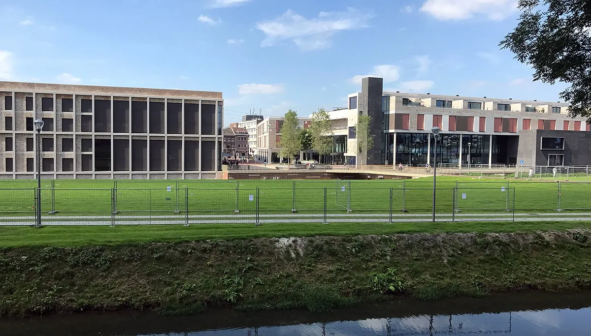 ligne vanaf de begijnenhofwal 22 augustus 2017
