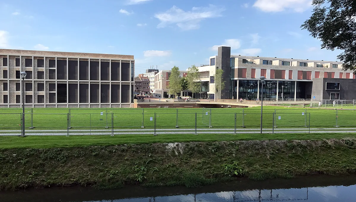 ligne vanaf de begijnenhofwal 22 augustus 2017