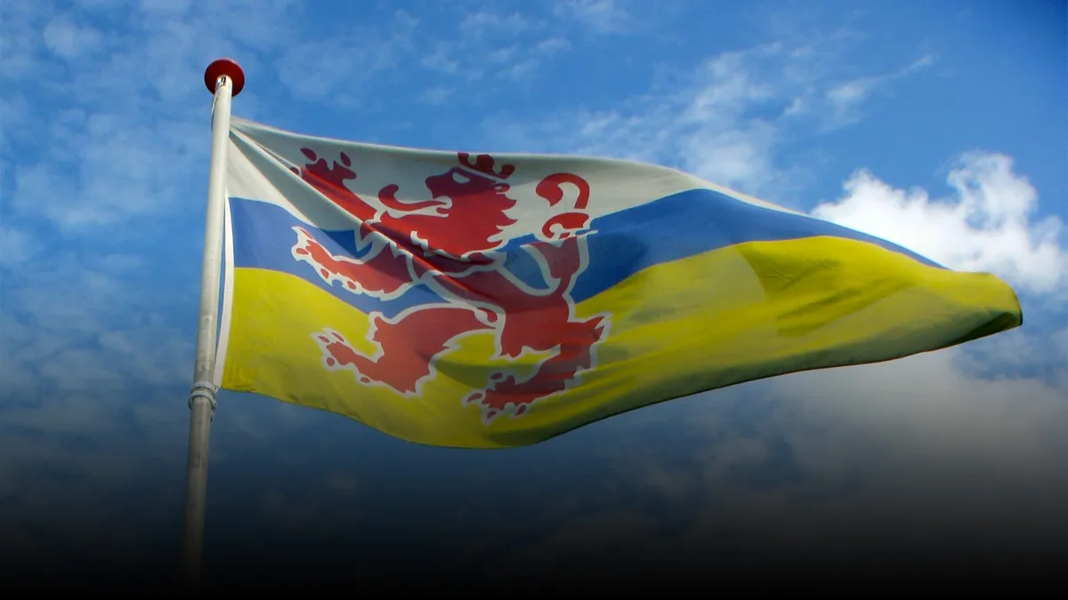 limburgse vlag met onderaan verlooptint