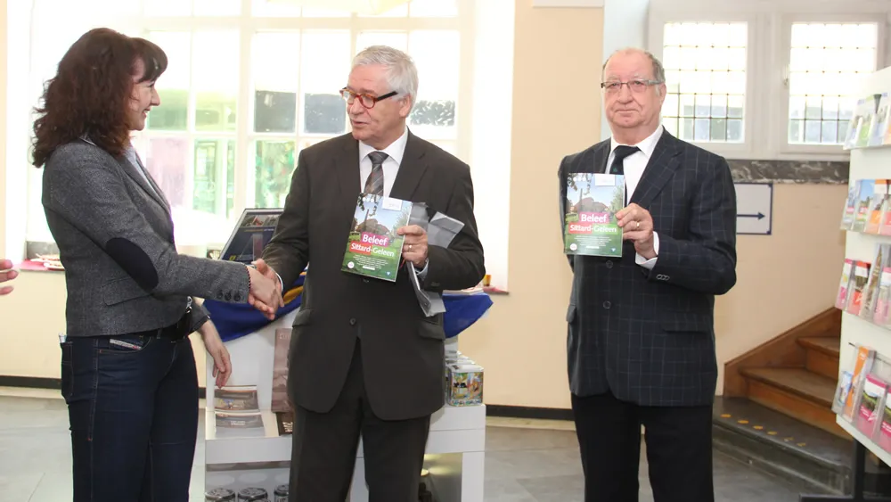 lo7kdfvmwffwaugo8b9pk66ut vvv beleefbrochure 2014