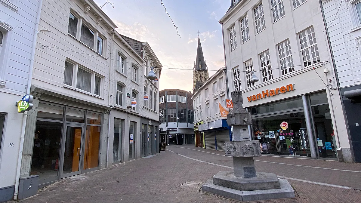 loop naar de pomp voor moederdag