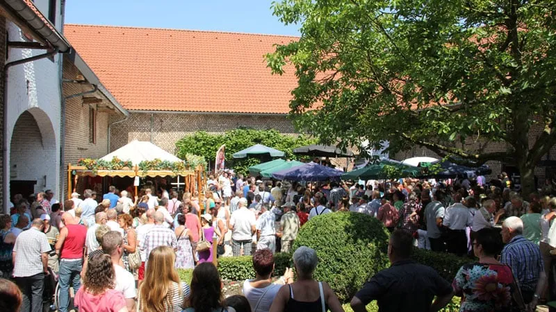 lvnni4qv4am8mhzmhgmkqgybr tirolerfest ophovenerhof