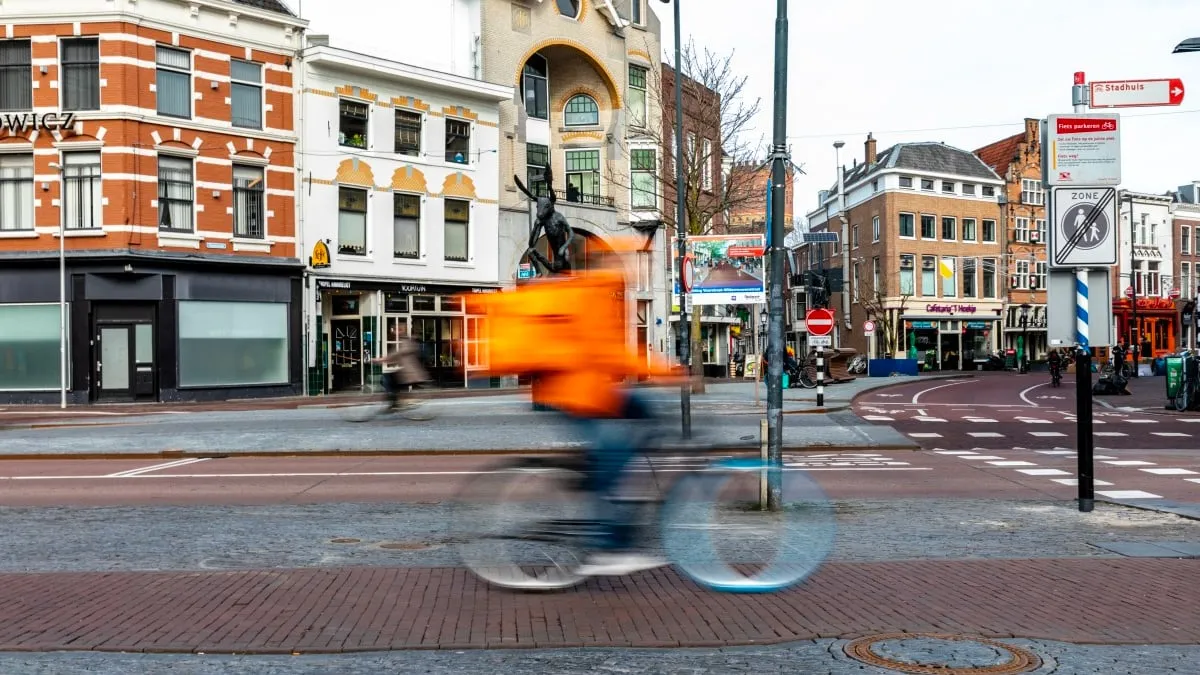 maaltijdbezorger op de fiets