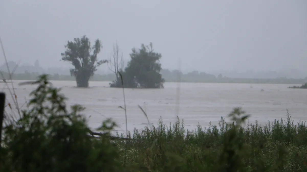 maas bij grevenbicht 15 juli 1430 uur