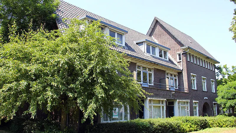 mariahof in 2015 antikraak bewoond