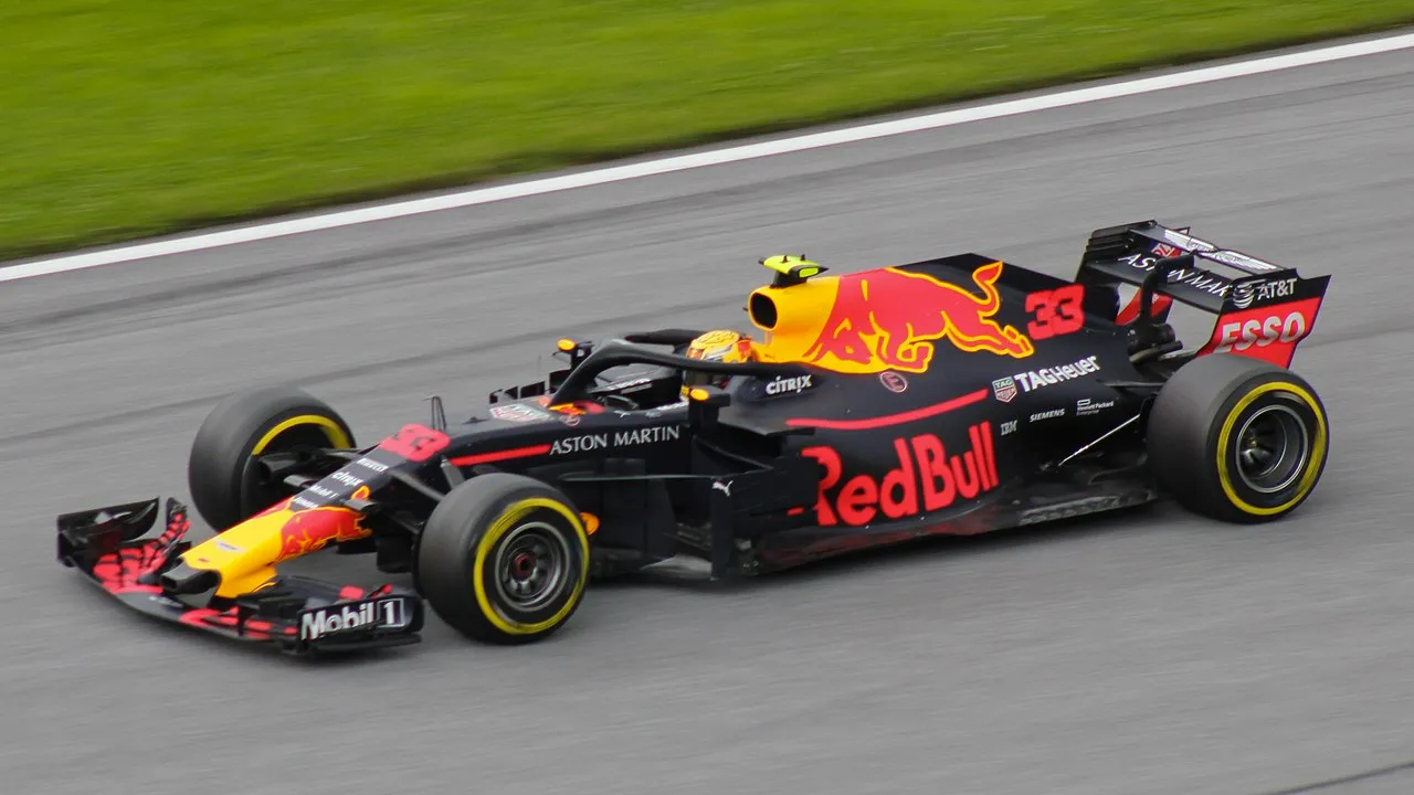 max verstappen op circuit in oostenrijk in 2018