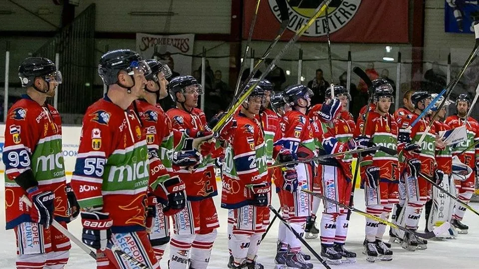 microz eaters op het ijs in glanerbrook