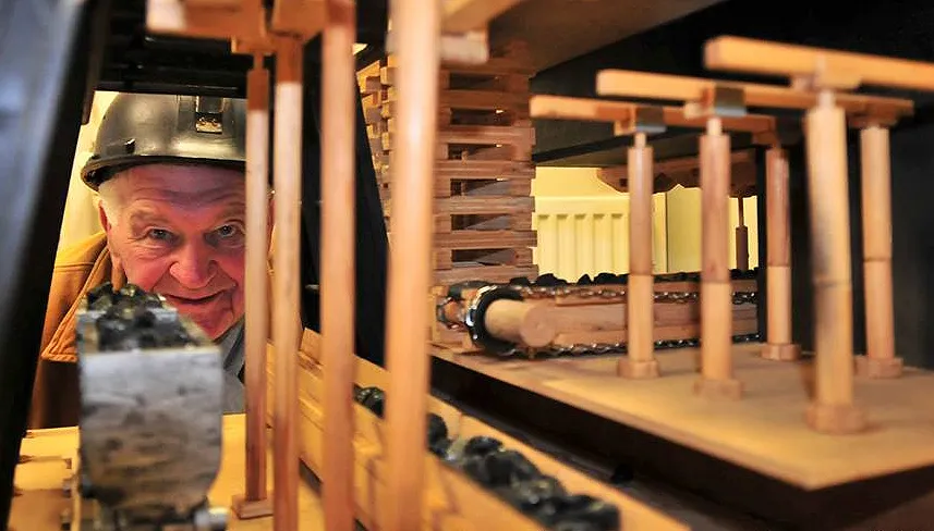 miniatuurmijn 8 00000002