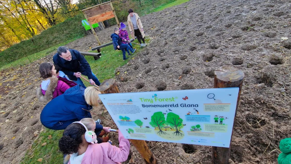 minibos park glana 1