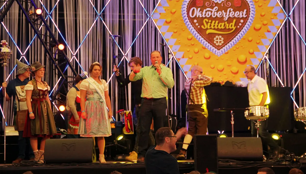 miss oktoberfeest simmesaame