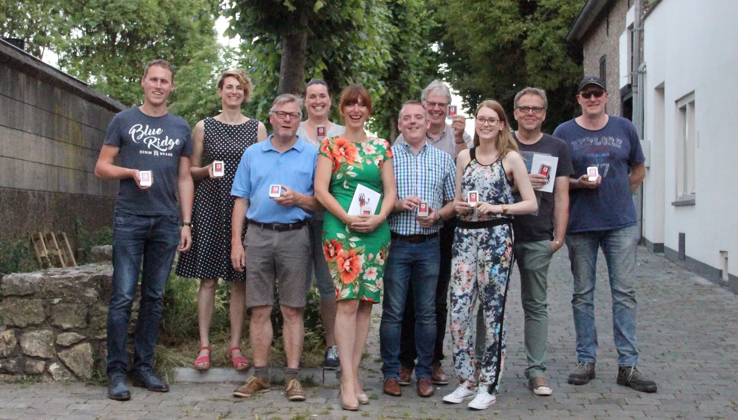 mo zittesje thriller de gezichten achter de stemmen