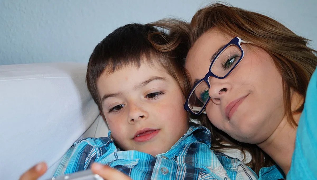 moeder met kind cc0 via pixabay