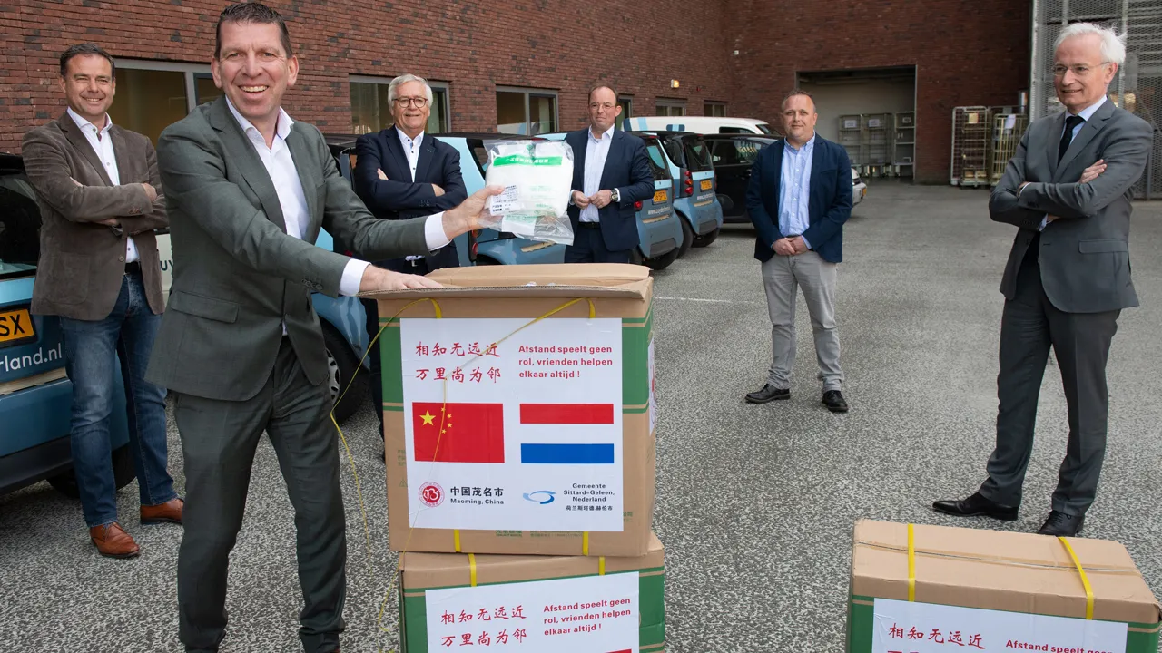 mondkapjes maoming ermindo armino