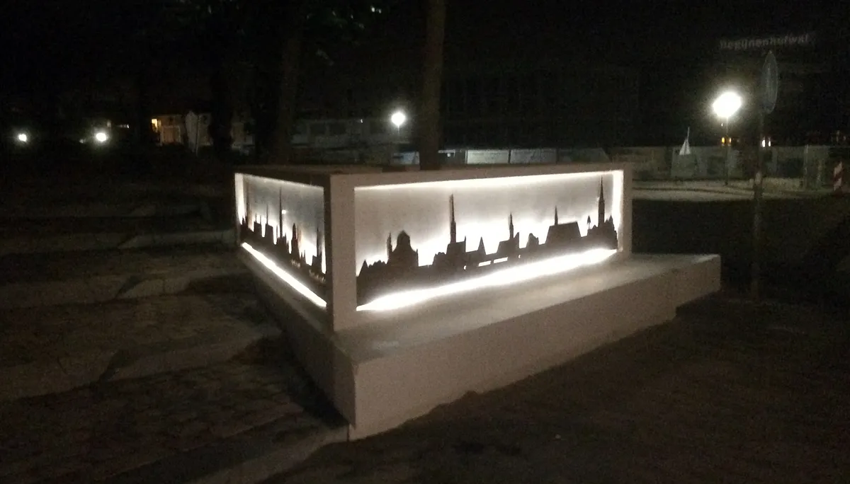 monument thur laudy donker