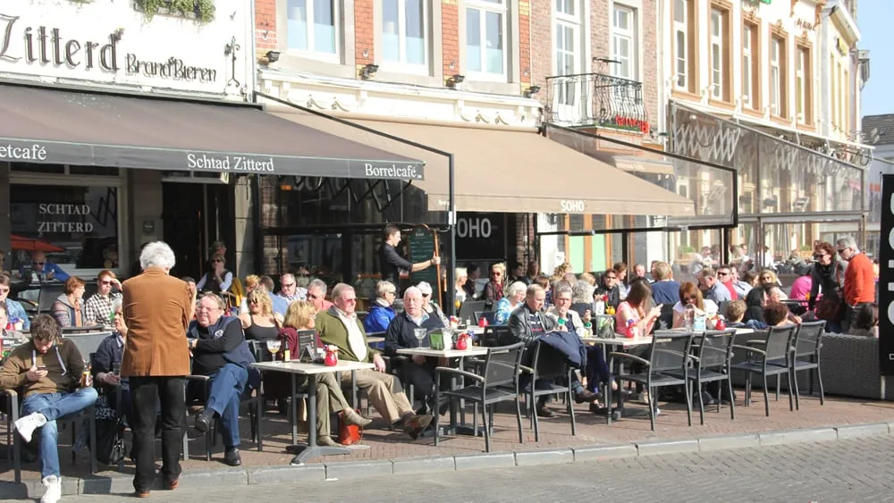 ms43lskxsm7z4004ah5ech9oj zonnig terras op 8 maart 2014 warmterecord