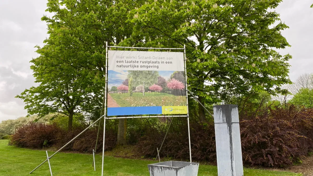 natuurlijke begraafplaats lahrhof sittard bord