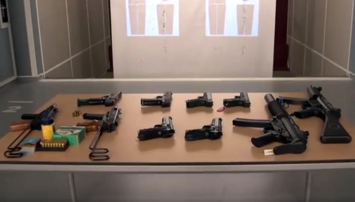 nepwapens en echte wapens welke zijn de echte