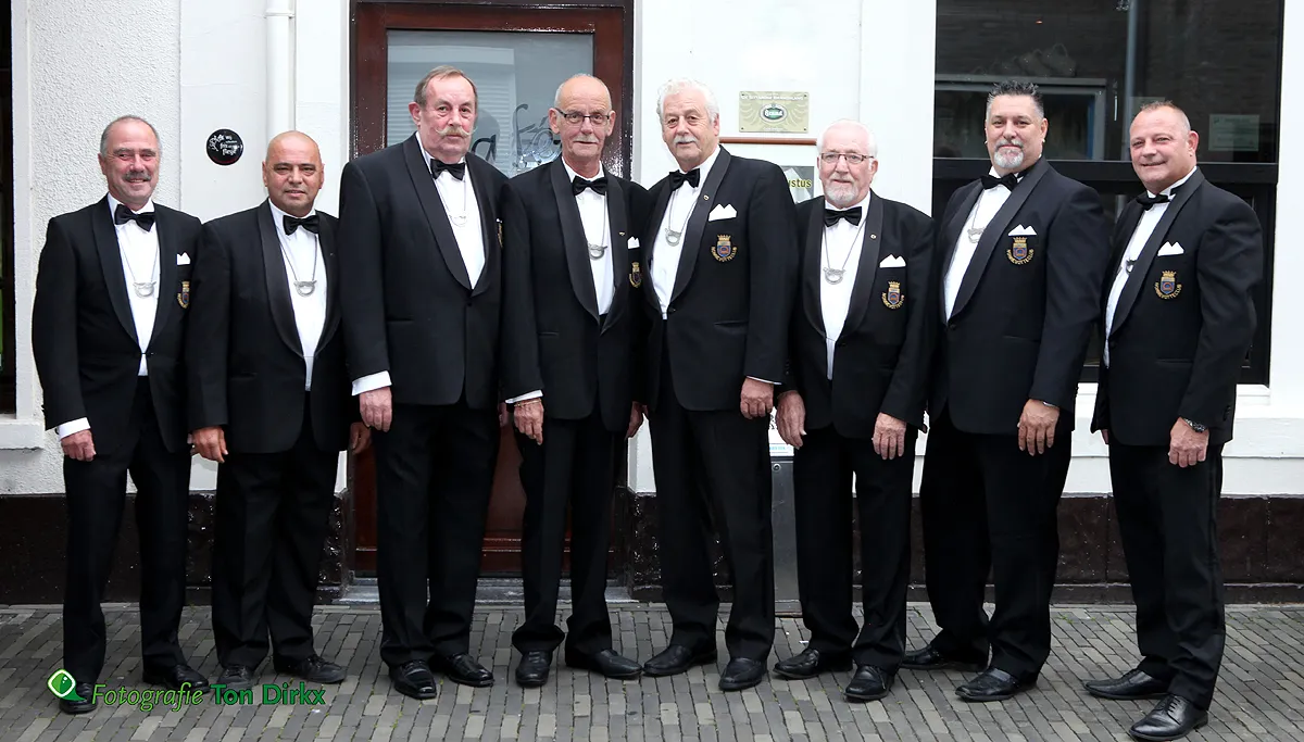 nonnevotteclub foto ton dirkx