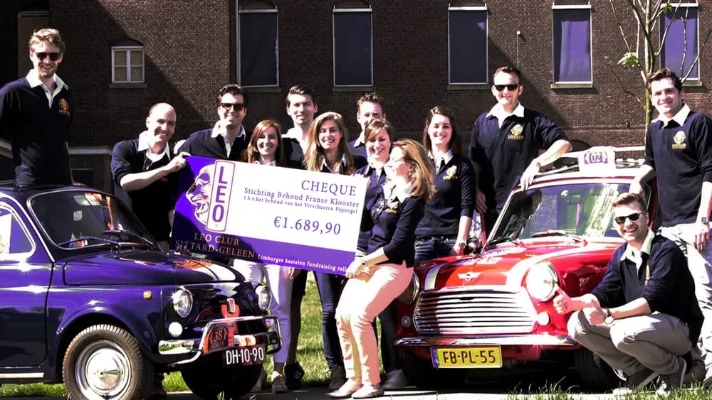 o4h8tb83ix5t8io6hd2izsj9j foto leo club sittard geleen