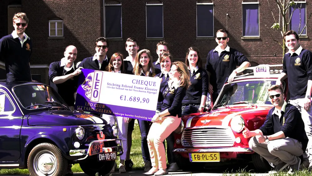 o4h8tb83ix5t8io6hd2izsj9j foto leo club sittard geleen