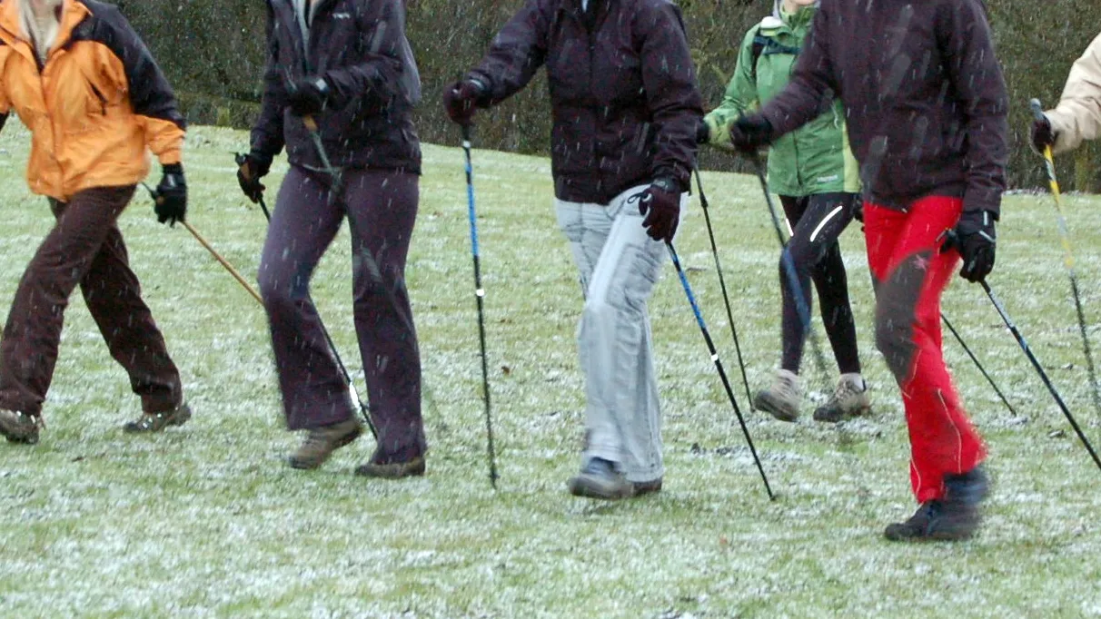 ob41emvi1e4ai4ohmezngi1zy nordic walking malcolm jarvis own work cc by sa 3